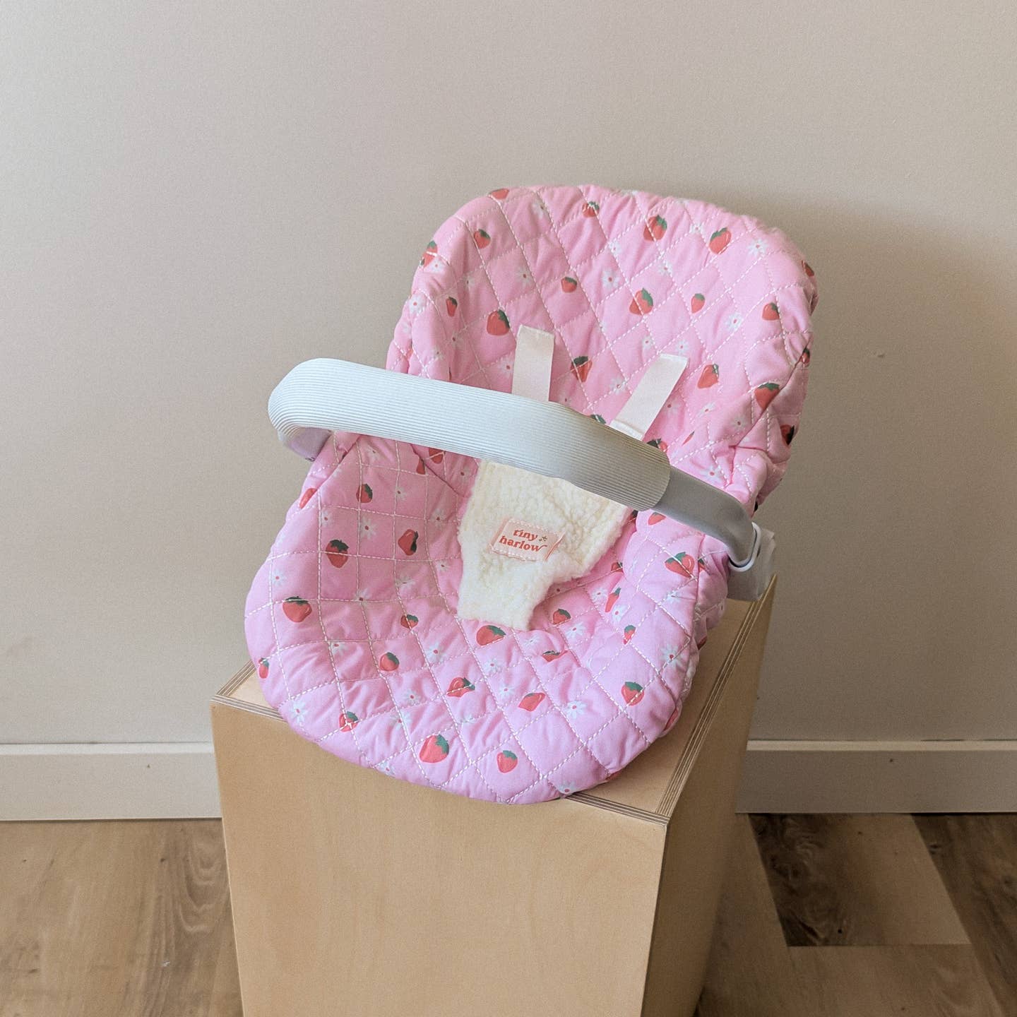 Strawberry Picnic Car Seat