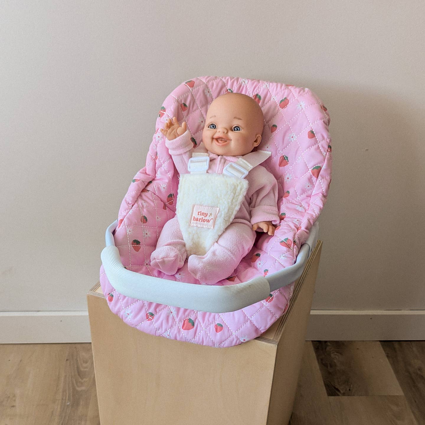 Strawberry Picnic Car Seat