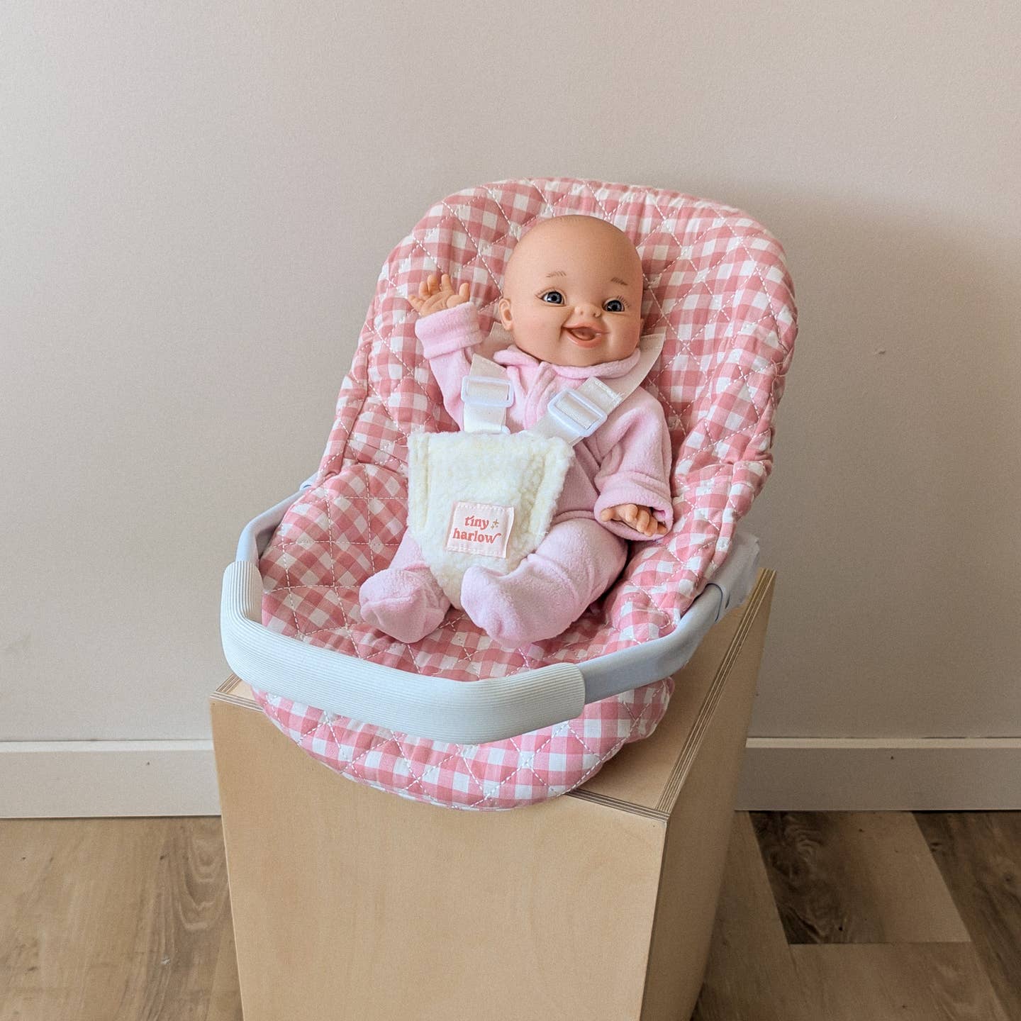 Pink Gingham Car Seat